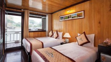 Deluxe Triple Room with Balcony