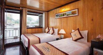 Deluxe Triple Room with Balcony