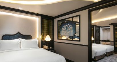 Connecting junior suite balcony