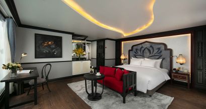Madeline suites balcony