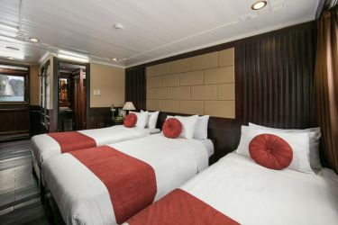 Triple Cabin