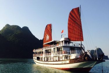 Cruise exterior