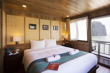 Premium-Double-or-Twin-Room-with-Balcony-2