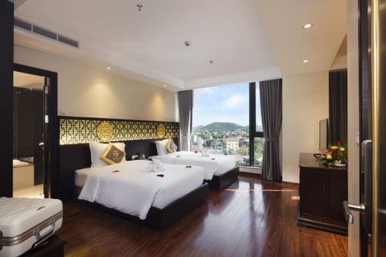 Thanh Lich Royal Boutique