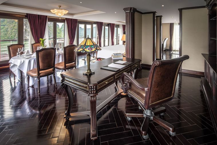 Presidental-Suite-02