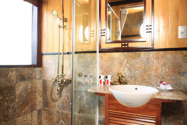 Bathroom-Suite cabin