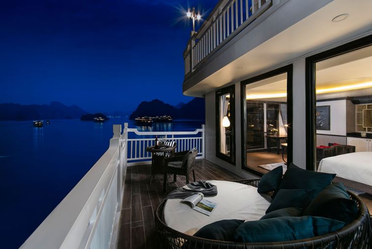 Madeline-suite-balcony